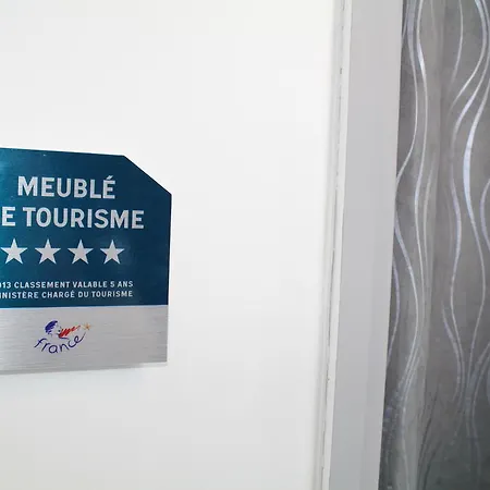 Aparthotel Nice Beach 4*